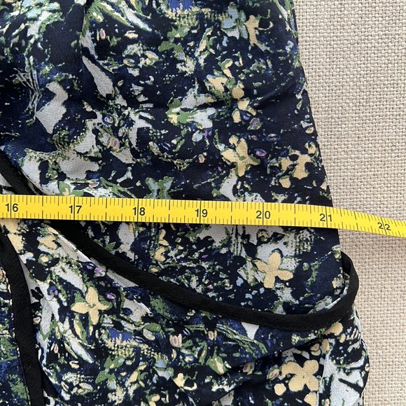 GEMMA Silk Floral Print Mini Skirt - Picture 7 of 7